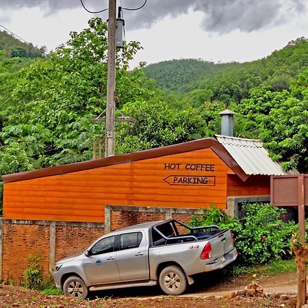Hot Coffee Guest House And Resort Ban Mae Na Chon Exterior photo
